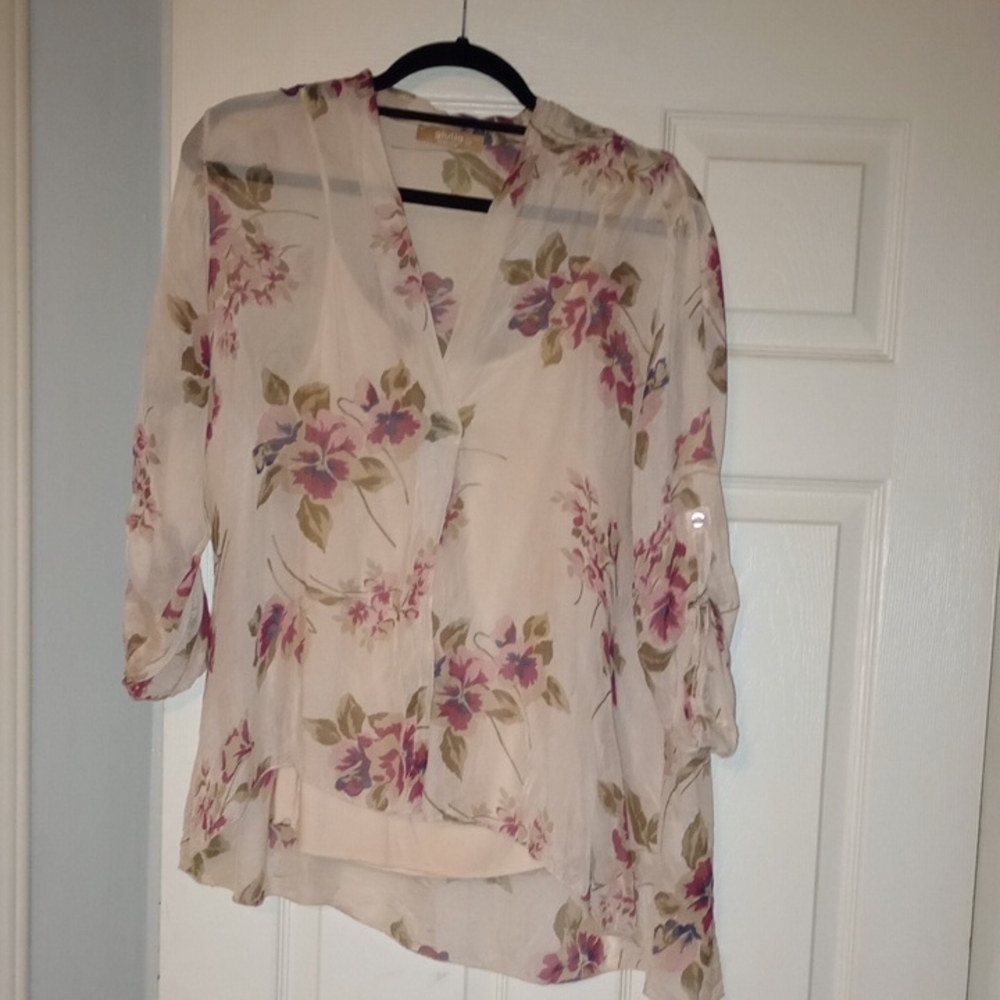 Giulia's Floral Blouse - Cream and Purple